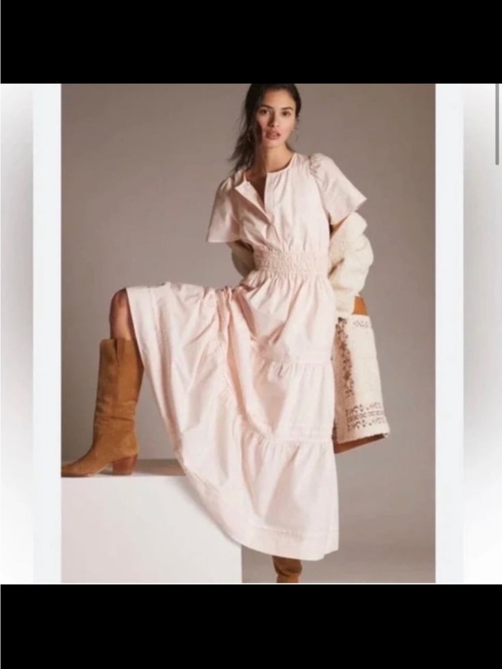 Anthropology The Somerset Maxi dress  
Light Pink